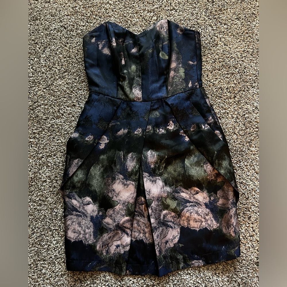 Beautiful Mini Strapless dress